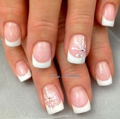 Winter Cruise Nails, Sns Nails Colors, Cruise Nails, White Gel Nails, Gel Nails French, Ring Finger Nails, Fancy Nail Art, Nail Designs Ideas, Classy Nail Designs