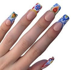 Short Acrylic Nails Mexican, Mexican Styled Nails, Mexican Aesthetic Nails, Mexican Inspo Nails, Talavera Nail Art French Tip, Italian Tile Nails, Trendy Nail 2023, Hacienda Nails