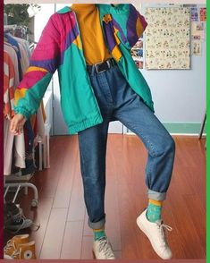 \ 80s Inspired Outfits, Look 80s, Looks Hip Hop, Look Retro, Outfit 90s, 80s Outfit, 90s Fashion Outfits, Hipster Outfits, Vintage Windbreaker