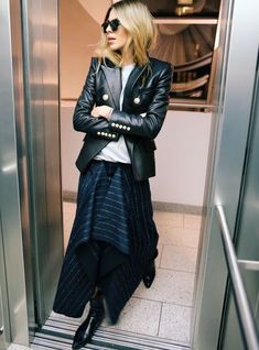 Moda Paris, Weekend Style, Street Style Chic, Casual Work Outfits, 가을 패션, Jewelry Shopping, Black Leather Jacket, Purse Jewelry