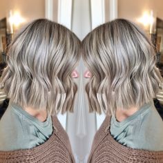 Short, blunt cut and platinum blonde hair. The perfect combination! @hairbylexag