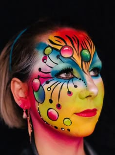 Makeup Carnaval, Adult Face Painting, Make Carnaval, Face Paint Makeup, Creation Photo, Halloween Makeup Scary, Abstract Face Art, Ethereal Makeup, Face Painting Halloween