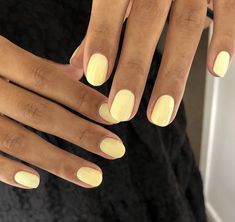 Casual Nails, White Nail Polish, White Nail, Manicure Y Pedicure, Funky Nails, Chic Nails