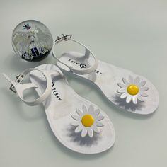 Katy Perry Daisy Sandals- Never Worn! New Without Tags Size 5 Super Cute Trendy Adjustable Jelly Sandals For Spring, White Jelly Sandals Flat Heel For Summer, White Flat Heel Jelly Sandals For Summer, White Jelly Sandals With Round Toe For Spring, White Round Toe Jelly Sandals For Spring, White Jelly Sandals With Round Toe For Summer, White Round Toe Jelly Sandals For Summer, Trendy White Jelly Sandals With Flat Heel, Trendy White Flat Heel Jelly Sandals