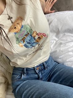 Polo Bear Outfit, Sixth Form Outfits, Bear Outfits, Polo Bear, Pretty Mugs, Trendy Dress Outfits, Bear T Shirt, Casual Style Outfits, Trendy Dresses