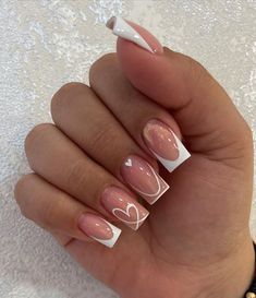 MANUELA GARCIA on Instagram: "Retoque🤍💗.Agenda tu cita 📲3137254109.  #nailsofinstagram #nailssalon #nailscolombia #nailscolors #uñasesculpidas #nailsmedellin #uñassemipermanente #uñasperfectas#nailsexpress #nailsexpert #nailsperfect #nailspereira #nailscali #miasecret #tones #ykmania #uñasacrilicas #uñasrobledoeldiamante #organicnails #valentinonails#babyshower" Valentine Nude Nails, College Nails, Fall Wedding Nails, Cute Gel Nails, Soft Nails, White Nail