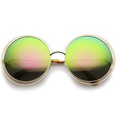 Descripción


 Mediciones


 Envío







 Perfectas para un día bajo el sol, estas gafas de sol redondas de gran tamaño están diseñadas con lentes de espejo de colores reflectantes y detalles de alambre concéntricos alrededor del marco. Completas con un fino puente nasal y patillas, estas divertidas gafas de sol de gran tamaño emiten un aire retro chic. Fabricados con una montura de metal, piezas nasales de estilo inglés y lentes de policarbonato UV400.

 Ancho de la lente: 61 mm
 Puente nasal: 19 mm
 Altura de la lente: 61 mm
 Ancho total: 148 mm

 Envío gratuito a partir de $ 25 para clientes nacionales de EE. UU.
 Haga clic aquí para obtener detalles de envío internacional Colored Mirror, Oversized Round Sunglasses, Pink Mirror, English Style, Nose Bridge, Oversized Sunglasses, Retro Chic, True Vintage, A Metal