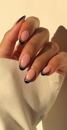 Edgy Short Acrylic Nails, Almond Shaped Black Nails Designs, Fancy Black Nails Classy, Non Traditional French Tip Nails, Black Sparkly Nail Ideas, Simple Nails Black, Double Line French Tip Nails, January Nails Ideas Acrylic, Modern French Manicure Trends