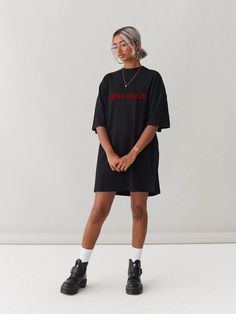 Outfit Ideas Baggy, Tee Shirt Dress Outfit, Cute Biker Shorts, Biker Shorts Outfits, Midnight Dress, Black Tshirt Dress, Tshirt Dress Outfit, Baggy Tee, Shirt Dress Outfit