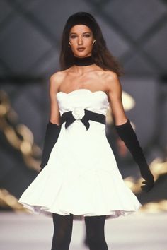 Vintage Chanel Dress, 2000s Runway, 90s Chanel, Met Gala Dresses, Moda Chanel