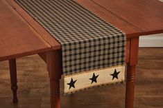 314-13R_01.jpg Star Table Runner, Star Border, Primitive Stars, Fox Decor, Tan Top, Parking Design, Country Charm, Kitchen Products