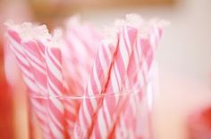 candy sticks Pink Princess Party, Girly Party Ideas, I Believe In Pink, Pink Foods, Singing Happy Birthday, Pink Party, Pink Birthday, Pink Parties