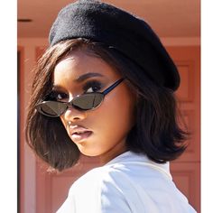 Chic Black Beret For Winter, Chic Black Winter Beret, Black Fitted Beret For Fall, Fitted Black Beret For Fall, Fitted Black Casual Beret, Beret Hat Outfit, Womens Hats Fashion, Beret Outfit