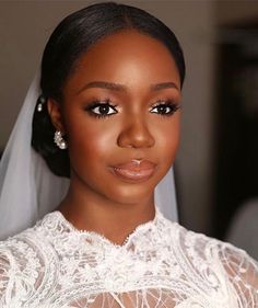 Black Bridal Makeup Dark Skin Natural Looks, Natural Bridal Makeup Black Women, Black Bridal Makeup Natural, Wedding Nails Black Women, Mother Of Bride Makeup, Straight Extensions, Brown Skin Girl, Eyebrows Makeup