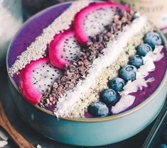 a blueberry and kiwi dessert in a bowl