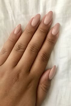 Nails Latina, Nails Acrylic Almond, Ombre Nail Art Designs, Silver Bedroom, Different Color Nails, Nails Medium Length, Nagellack Trends, Vevey