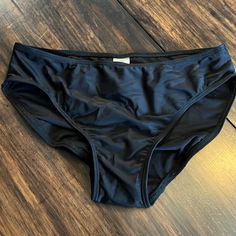 Super Cute Black Bikini Bottom! Bnwt!!! Black Swimwear Briefs For Sunbathing, Black Brief Tankini For Poolside, Black Brief Tankini For Pool, Black Tankini For Poolside, Hot Pink Leopard Print, Leather Bra, White Swimsuit, Bra And Panty Sets, Cute Black