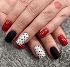 Polka dots is one of the most popular nail art designs that is super trendy and happy. It is fun, festive, and lively - a great ice breaker to Avante Garde and minimalistic designs. Polka Rose Pink Nails, Black And White Nail Designs, Red And White Nails, Polka Dot Nail Art, Dot Nails, Popular Nail Art, Valentine Nail Art, Dot Nail Art, Polka Dot Nails