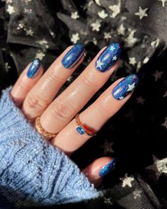 Taylor Swift Nails: 30 Album Inspired Looks For The Different Eras Bejeweled Taylor Swift Nails, Taylor Swift Midnights Nails, Swiftie Nails, Midnight Hair, Taylor Nails, Taylor Swift Makeup, Different Eras