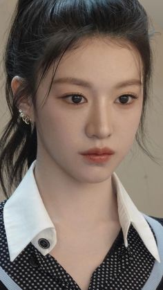 FACE CARD !!! Asian Beauty Icon, Korean Id Photo, Go Youn Jung, Ethereal Makeup, Makeup Obsession, Face Photo, Beauty Icons