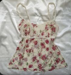 Floral Babydoll Top, Grunge Goth, Dream Clothes, Fashion Killa, Outfits Casuales, Cute Tops, Aesthetic Clothes, Pretty Outfits, Clothing Items