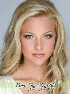 wedding day makeup - From a google search, so you may have problems finding it - Look up the name Faces by Crystal. Blonde Hair And Blue Eyes, Flot Makeup, Cool Blonde Hair, Belle Blonde, Wedding Day Makeup, Blonde Hair Blue Eyes, Long Blonde, Long Blonde Hair, Wedding Hair And Makeup