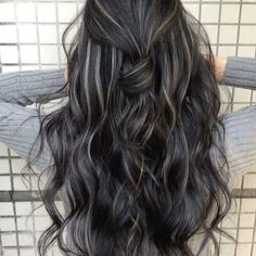 Brown Hair Inspo, Brunette Hair With Highlights, Black Hair With Highlights, Hair Streaks, Dark Hair With Highlights, Blending Gray Hair, Gray Hair Highlights, Long Dark Hair