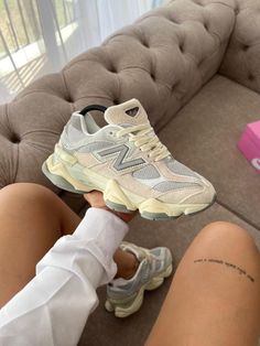 Cute Running Shoes, Pretty Sneakers, Trendy Shoes Sneakers, Pretty Shoes Sneakers, Shoes Heels Classy, Shoes Outfit Fashion, Cute Nike Shoes, Cute Sneakers