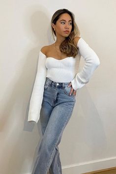 36 Chic & Trendy Going Out Outfits and Party Outfits for 2024 Staple Outfits, Trendy Going Out Outfits, White Top Jeans, Edit On Instagram, Out Outfits, Clothing Staples, Little Red Dress, Distressed Denim Skirt, Korean Fashion Trends