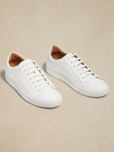 A little big but super quality White Formal Shoes, Mens Dress Sneakers, Mens White Sneakers, Men Winter Shoes, Mens Business Casual Shoes, Polygon Modeling, Buy List, Monk Strap Shoes