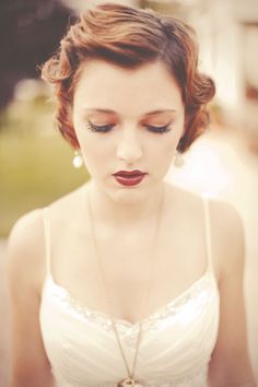 1920s hair  makeup | Let us help you plan all the details for your day! www.PerfectDayWeddingPlanners.com 1920s Updo, Gatsby Makeup, Great Gatsby Hairstyles, Hair Fancy, Gatsby Hair, Wedding Hairstyles And Makeup, Formal Ideas, Hairdo Wedding