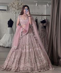 Light Pink Lehenga, Pink Sari, Sari Wedding, Pink Bridal Lehenga, Best Indian Wedding Dresses, Simple Lehenga, Latest Bridal Lehenga