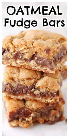 Stack of oatmeal chocolate bars on plate. Oatmeal Fudge, Oatmeal Fudge Bars, Snack Bar Recipes, Easy Oatmeal Recipes, Fudge Ingredients, Fudge Bars, Oatmeal Cookies Chewy, Oatmeal Cookie