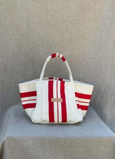 Beach Bag Bag Campaign, Funny Bags, Book Tote Bag, Basket Tote, Striped Bags, Grain Sack, Linen Bag, Beach Tote, Fabric Bag