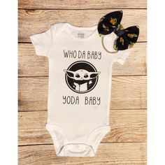 Star Wars Baby Clothes, Baby Yoda Costume, Yoda Party, Yoda Costume, Boy Onesies, Cricut Baby