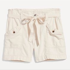 Nwt Old Navy Extra High-Waisted Tie-Front Cargo Workwear Shorts For Women -- 4-Inch Inseam Color: Natural White Size Xtralarge Partially-Elasticized Extra High-Rise Waistband, With Hidden Button Closure, Built-In Belt Loops & Tie-Belt Fastening. Hidden Zip Fly. On-Seam Cargo Workwear Pockets At Hip, With Utility Cargo Workwear Pockets In Back. Rolled-Up Leg Openings. Soft, Enzyme-Washed 100% Cotton-Twill. Materials & Care Cotton 100% Machine Wash Cold, Tumble Dry Low. Imported. Fit & Sizing Semi Workwear Shorts, Navy And Khaki, High Waisted Jean Shorts, Twill Shorts, Women Cargos, Cut Off Jeans, Blue Denim Shorts, Shorts For Women, Old Navy Shorts