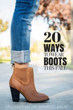 Low Boots Outfit How To Wear, Tan Ankle Boots Outfit, Mode Shoes, Rolled Up Jeans, Mode Tips, Tan Ankle Boots, Cute Boots, Looks Style, Mode Inspiration