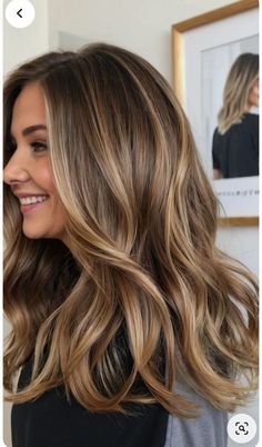 Herringbone Blonde Hair, Fall Balayage Brunette Money Piece, Fall Balayage Light Brunette, Cream Blonde Highlights On Brown Hair, Brunette With Money Piece And Highlights, Autumnal Balayage, Pecan Sandie Hair, Brunette Hair With Highlights Caramel, Autumn Balayage Hair Brunette