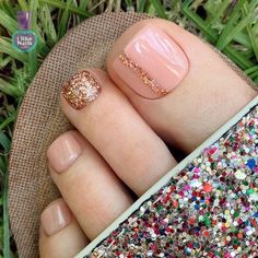 Wedding Toe Nails, Feet Nail Design, Pedicure Designs Toenails, Pedicure Nail Designs, Gel Toe Nails, Acrylic Toe Nails, Toe Nail Color, Pretty Toe Nails, Cute Toe Nails