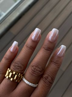 Pearl Nails Black Women, Clean Nails Look, Nails On Black Skin, Ivory Nails, Classy Nail Art Ideas, American Nails