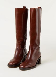 Jonak Bonnie laars van leer • Kastanjebruin • de Bijenkorf Cheap Boots For Women, London Autumn Outfit, Boots Aesthetic, 2024 Shoes, 90s Boots, Jeweled Shoes, Brown Knee High Boots, Our Relationship