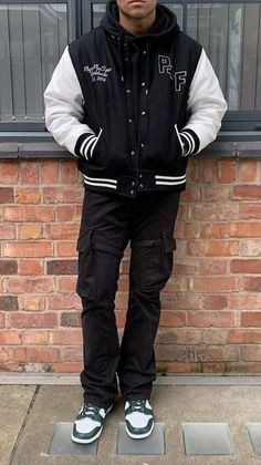 Cargo Pants Outfit Street Style For Men, Guys Streetwear, Varsity Outfit, Baseball Jacket Outfit, Varsity Jacket Outfit, Spiritual Fashion, Trendy Boy Outfits