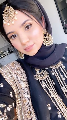 Turkish Hijab Style Wedding, Hijab Styles With Jewellery, Hairstyles With Hijab, Makeup For Hijab, Hijab With Tikka, Hijab With Jewellery, Hijab Style For Party, Hijab Hairstyles