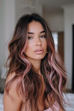 33 Pink Balayage on Brunette Hairstyle Ideas That Are Perfectly Pretty Grunge Dyed Hair, Highlights On Brunette Hair, Highlights On Brunette, Rose Balayage, Balayage Brunette Short, Balayage Styles