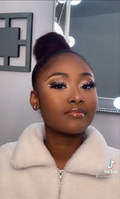 Makeup For White Dress Eyeshadows, Natural Makeup With White Eyeliner, Silver Makeup Looks For Black Women Prom, Makeup Looks For All White Outfit, Silver Prom Dress Makeup, Silver Natural Glam Makeup Black Women, Soft Glam With White Liner, Makeup Ideas For A White Dress, Makeup Looks For Black And White Outfit