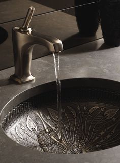 a faucet that has water running from it