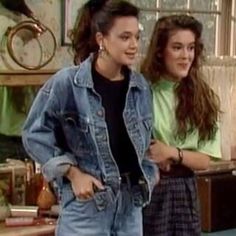 Outfit Ideas 90s Style Grunge, 80a Outfits, 99s Fashion Outfit, Denim 80s Outfit, 80’s Fashion Women, Real 80s Fashion, 80s Female Fashion, Vintage Denim Jacket Outfit, 80’s Outfits