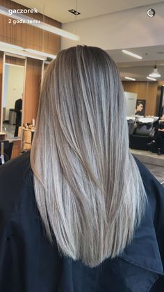 Light Ashy Brown Hair With Highlights, Shatush Hair, Ash Brown Hair Balayage, Blonde Light Brown Hair, Ash Blonde Hair Balayage, Ashy Hair, Blonde Highlights On Dark Hair