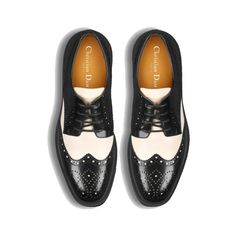 - Composition: 100% calf leather - Inner: Leather - Insole: Leather - Sole: Leather - Round toe - Perforated detail - Front lace-up closure Luxury Wingtip Oxfords With Leather Lining, Luxury Wingtip Lace-up Shoes For Business, Luxury Wingtip Lace-up Business Shoes, Luxury Leather Sole Wingtip Derby, Designer Oxfords With Brogue Detailing And Almond Toe, Designer Cap Toe Oxfords With Brogue Detailing, Luxury Patent Leather Lace-up Shoes For Work, Luxury Wingtip Oxfords In Calf Leather, Luxury Calf Leather Wingtip Oxfords