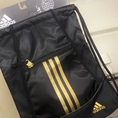 New Never Used Sack Pack Casual Black Drawstring Bag With Large Capacity, Black Tote Backpack For School, Black Tote Shoulder Bag For Back To School, Back To School Black Tote Shoulder Bag, Adidas Sporty Gym Bag For Daily Use, Black Large Capacity Drawstring Backpack, Adidas Casual Travel Gym Bag, Casual Adidas Gym Bag For Travel, Casual Black Shoulder Gym Bag